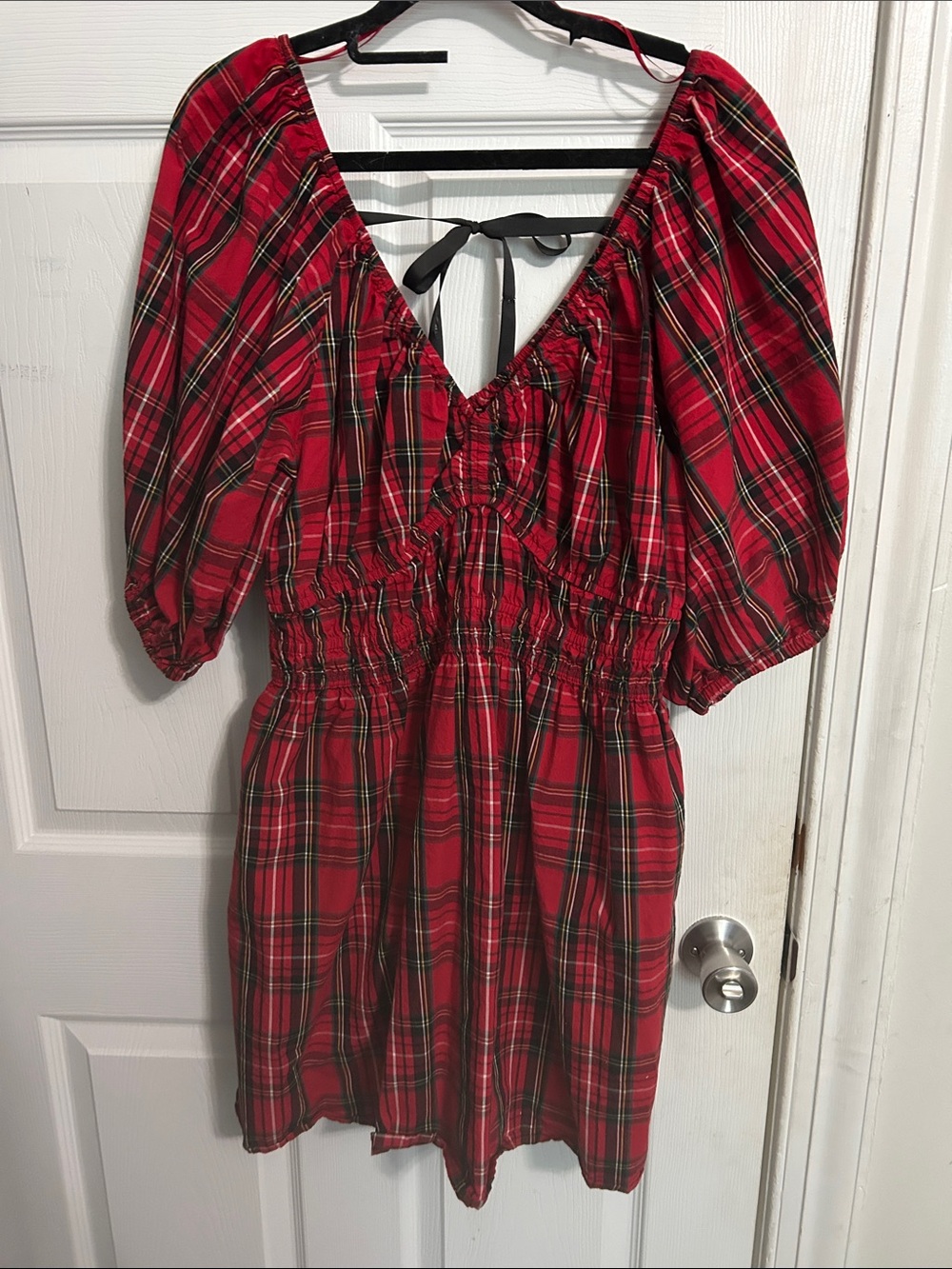 Old Navy Red Plaid Puff-Sleeve Dress